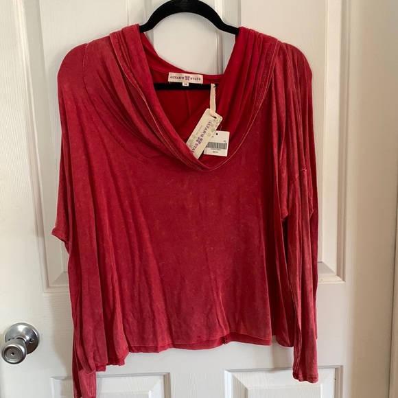 Cowl neck, Dolman style shirt - Picture 1 of 5
